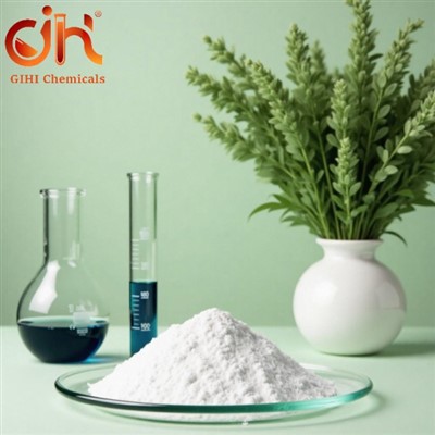 D-(+)-kafór; CAS nr.: 464-49-3